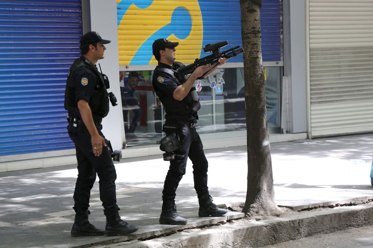 REUTERS REUTERS