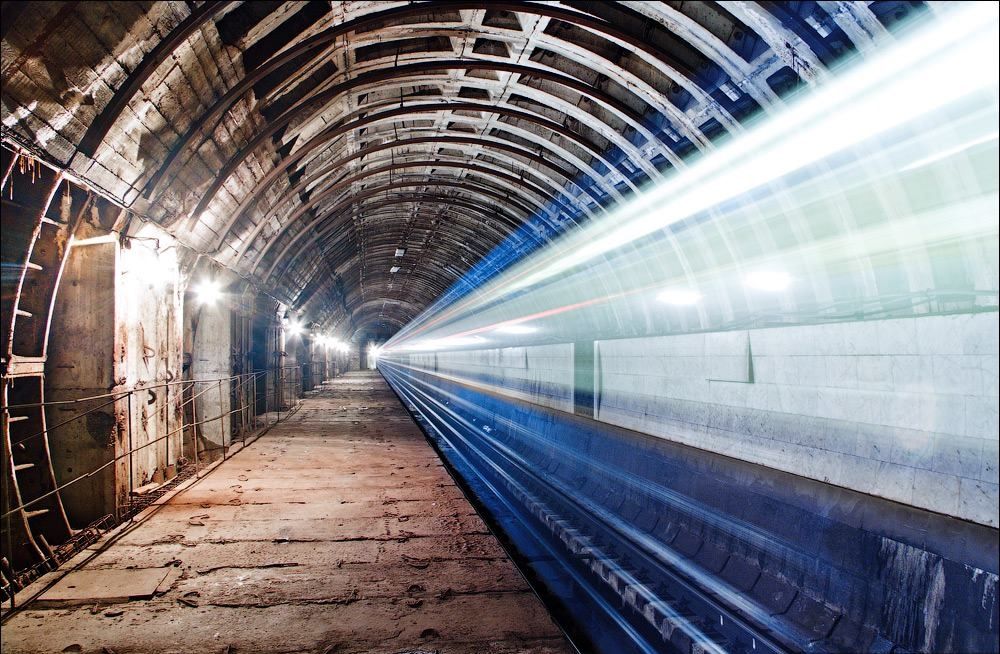 Станція київського метро Станція київського метро