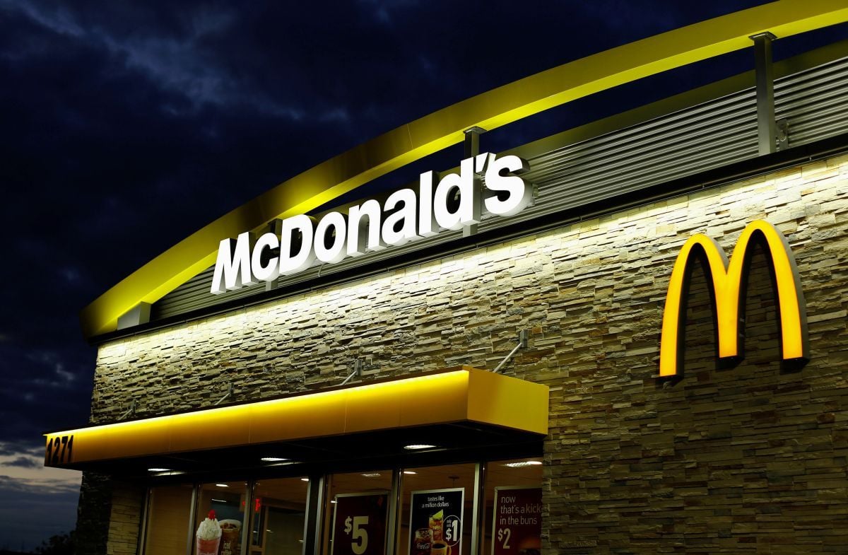В работе McDonald's произошел масштабный сбой / фото REUTERS В работе McDonald's произошел масштабный сбой / фото REUTERS