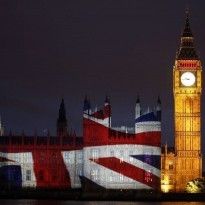UK to review visas for 700 rich Russians as part of crackdown
