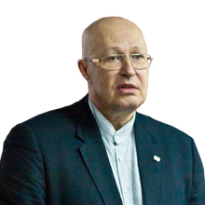 "Там, де сторони втягнуті у конфлікт, де зачеплені цінності, – не може бути об'єктивності, не може бути нейтральної інформації"