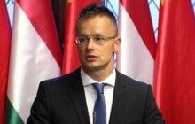 Глава МИД Венгрии раскритиковал способ продления санкции против России