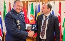 Президент Украины наградил экс-командующего НАТО в Европе орденом Ярослава Мудрого