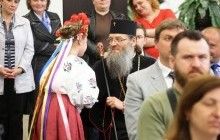 В Запорожье православная церковь провела показ мод: коллекция "Православным женщинам" (фото)