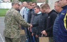 У Тернополі провели до війська перших призовників