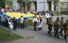 Зросла кількість українців, які визнають ОУН-УПА борцями за незалежність України - опитування
