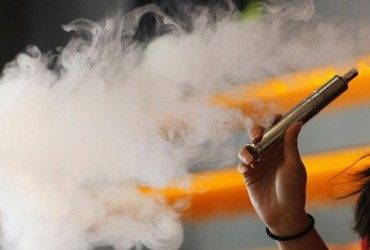 С сегодняшнего дня в Украине действуют новые запреты для курильщиков: что изменилось