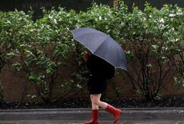 Перед выходными в Украину ворвутся дожди и похолодание (карта)