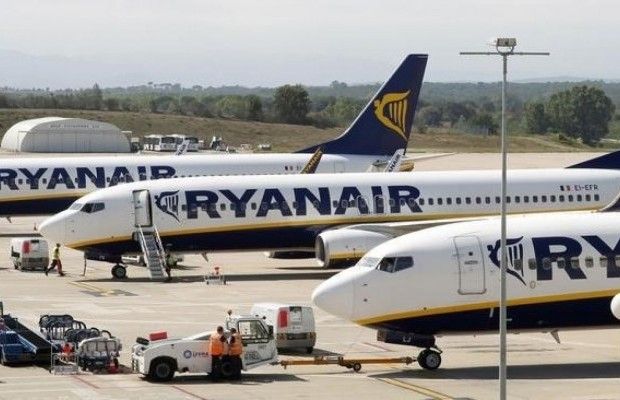 Лоукостер Ryanair запустит еще один рейс из Киева в Польшу