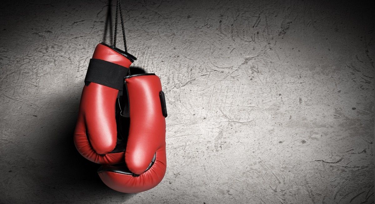Профессиональным боксерам разрешили выступить на Олимпиаде / Boxing Gloves Stock Image Профессиональным боксерам разрешили выступить на Олимпиаде / Boxing Gloves Stock Image