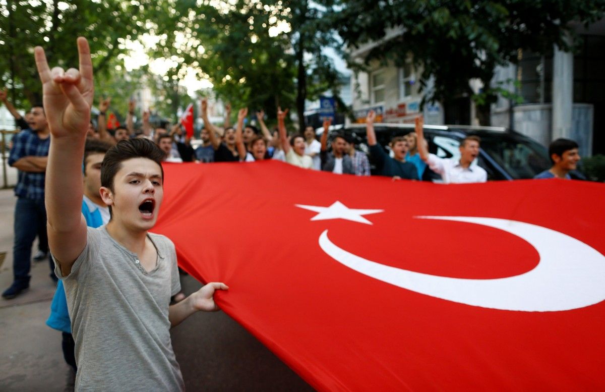 REUTERS REUTERS
