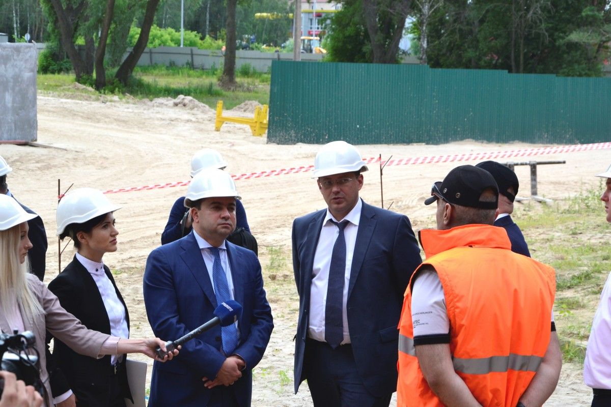 Кудрявцев высоко оценил ход строительства / dabi.gov.ua Кудрявцев высоко оценил ход строительства / dabi.gov.ua