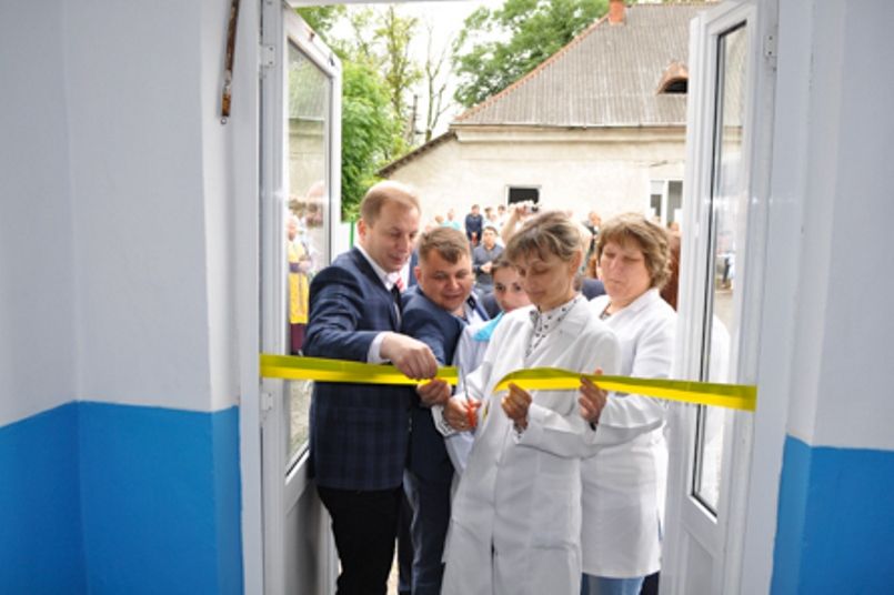 На Тернопільщині у Струсові відкрили пункт екстреної медичної допомоги На Тернопільщині у Струсові відкрили пункт екстреної медичної допомоги