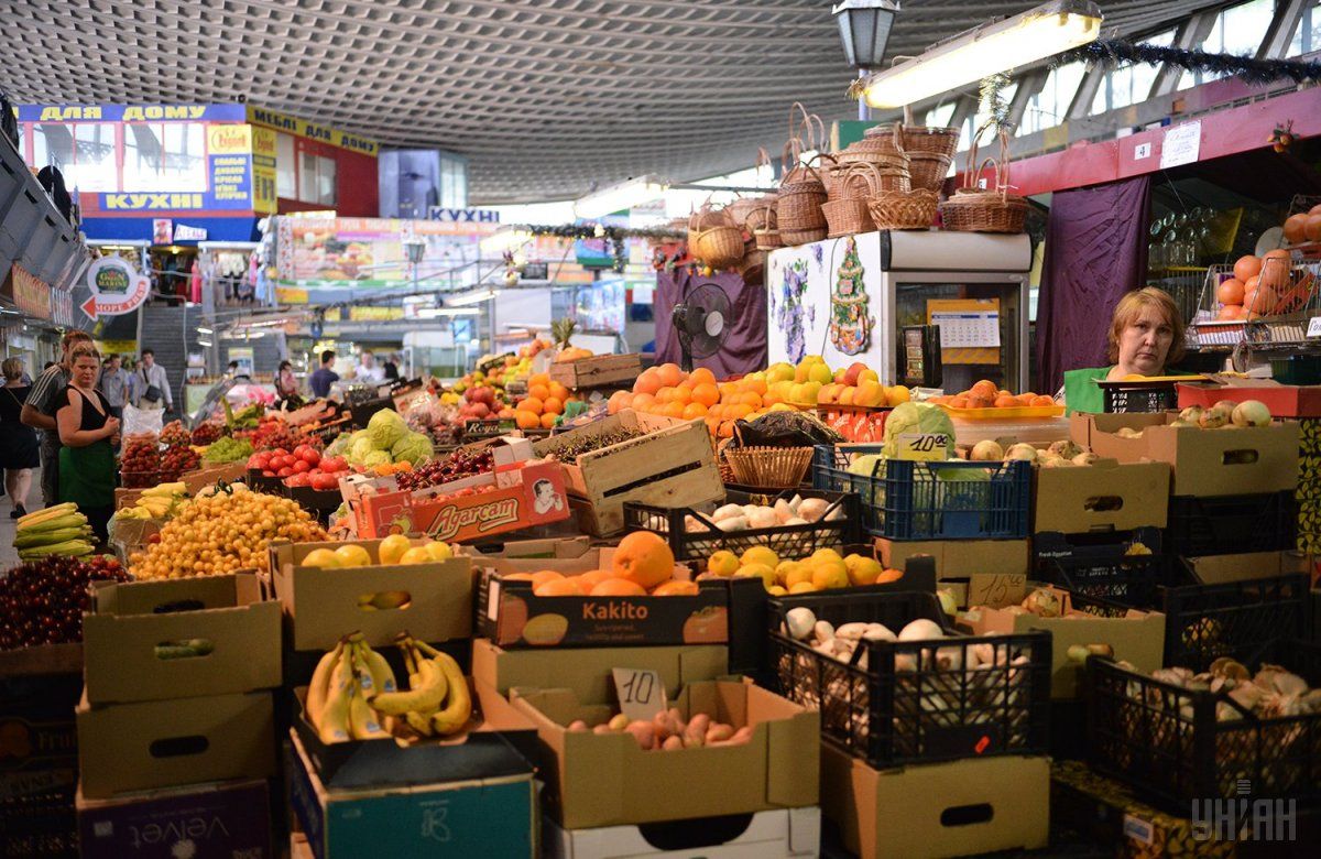 Цены на фрукты в Украине по данным Минфина / фото УНИАН