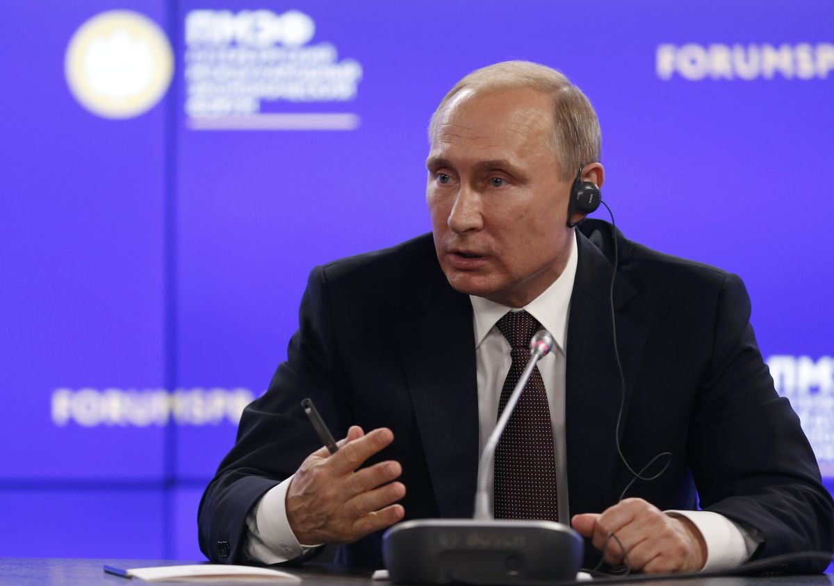 REUTERS REUTERS