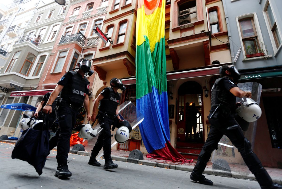 REUTERS REUTERS
