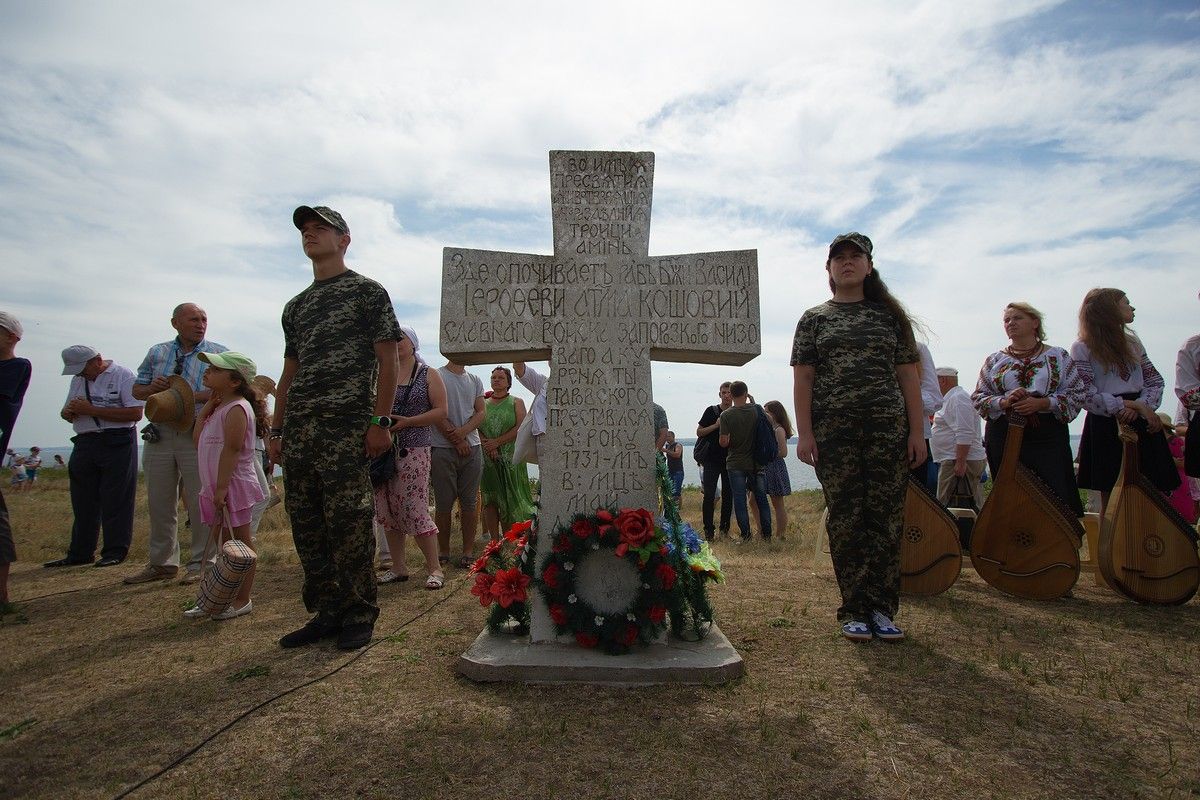 На історичному місці козацької слави відбулися урочистості, історична реконструкція та громадські гуляння з приводу свята На історичному місці козацької слави відбулися урочистості, історична реконструкція та громадські гуляння з приводу свята