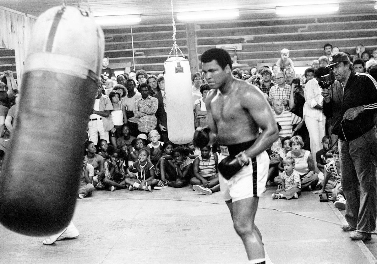 Жизнь и смерть легенды мирового бокса: биография Мохаммеда Али в фактах и  фото | УНИАН