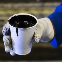 Во Львовской области произошла утечка нефти из-за нелегальной врезки