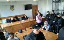 В Одесі активісти продовжують блокувати будівлю суду, який відпустив з-під варти фігуранта "справи 2 травня"