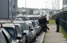 На кордоні України з Польщею у чергах стоять майже 2 тисячі автомобілів