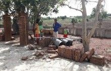 У буддистському монастирі Таїланду на дітей звалилися колони зі дзвонами (фото)