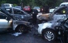 Житомирські прикордонники кажуть, що їм спалили 2 машини, поліція підпал спростовує (фото)