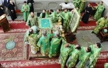 У Києво-Печерській лаврі відзначили свято Трійці (фото)