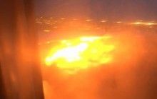 В Сінгапурі при посадці загорівся літак (фото, відео)
