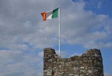 Ірландія призупинила безвіз для біженців із 20 країн Європи заради українців