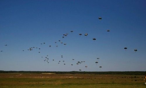 НАТО тренується вести війну проти Путіна :