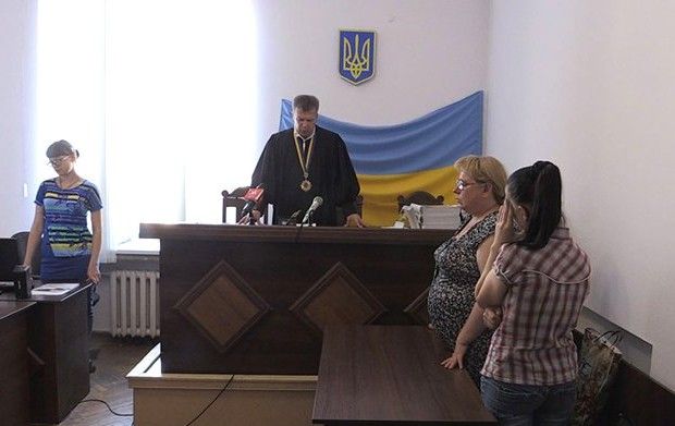Суд зжалився над горе-матір'ю та дав умовний термін / zhitomir.info Суд зжалився над горе-матір'ю та дав умовний термін / zhitomir.info