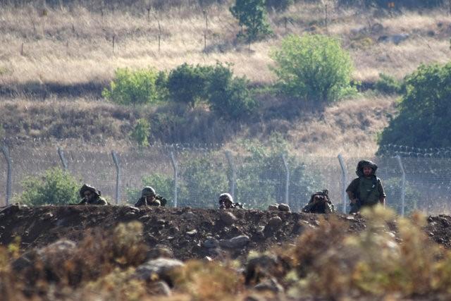 Ізраїль вдарив по Лівану у відповідь на обстріл Голан / фото REUTERS Ізраїль вдарив по Лівану у відповідь на обстріл Голан / фото REUTERS