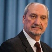 Polish Def. Minister says Russia may use nuclear weapons in Zapad 2017 drills
