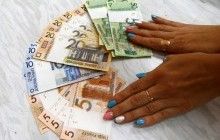 Без чотирьох нулів: білоруси звикають до нових рублів і цін після деномінації (фоторепортаж)