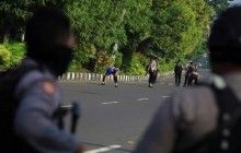 В Індонезії смертник на мотоциклі підірвав себе біля поліцейської дільниці