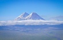 Вулкан Шивелуч на Камчатке выбросил два столба пепла на высоту 6 км