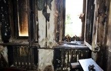 У центрі Одеси горів будинок, загинули двоє пенсіонерів (фото, відео)