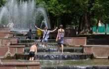В Україну повертається спека: цього тижня температура підніметься до +38°