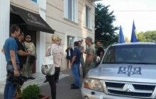 В Одессе активисты сорвали встречу "Оппоблока" и польских политиков (фото)