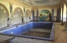 Появились новые снимки разрушенного и разграбленного дома Пшонки