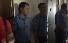 СБУ затримала на Одещині 2 поліцейських, які вимагали гроші у контрабандиста наркотиків