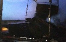 На трассе "Киев - Одесса" на ходу сгорел полуприцеп с 22 тоннами опилочных плит