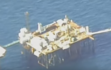 Russia builds drill towers on Ukrainian gas fields in Black Sea (video)
