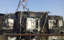Боевики обстреляли жилой квартал Авдеевки: от частного дома остались одни стены (фото)