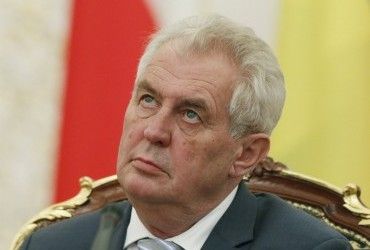 Президент Чехії вважає, що країна має видавати візи росіянам, які біжать від мобілізації