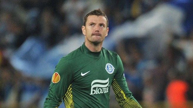 Лаштувка внес солидный вклад в помощь украинской армии / uefa.com Лаштувка внес солидный вклад в помощь украинской армии / uefa.com