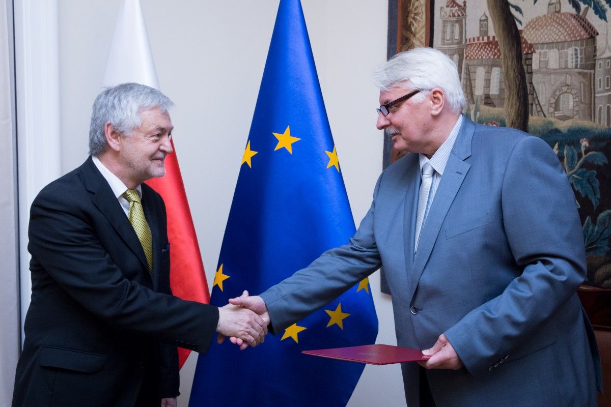 Ян Пєкло є відомим польським публіцистом / Фото msz.gov.pl Ян Пєкло є відомим польським публіцистом / Фото msz.gov.pl