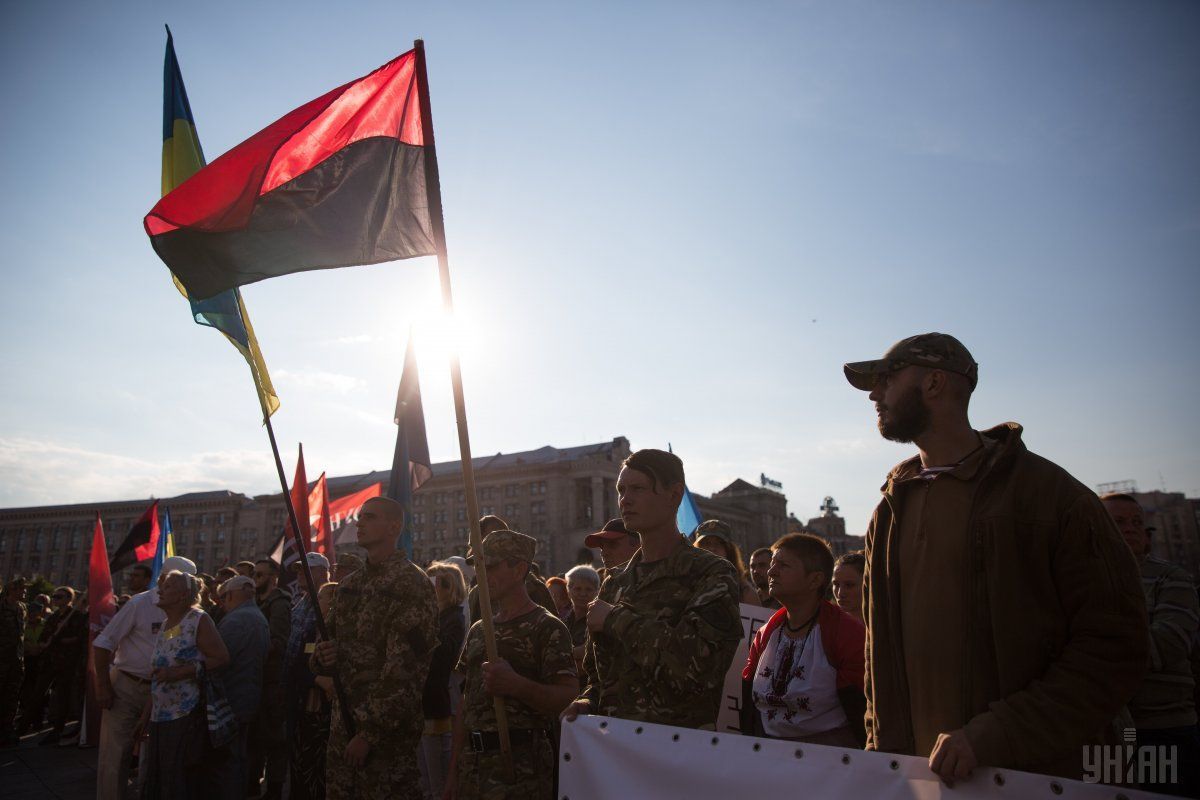 Националистам разрешили следить за порядком в Киеве 9 мая / фото: УНИАН