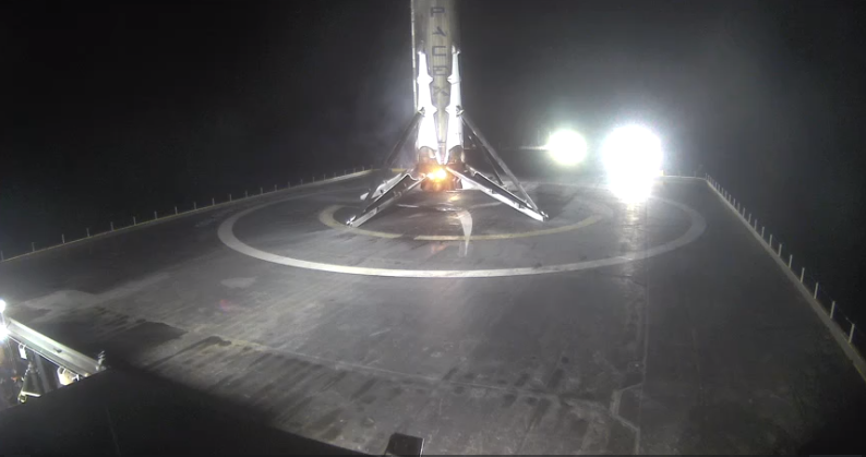 flickr.com/spacex flickr.com/spacex